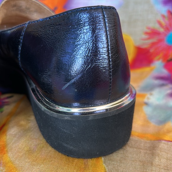 Naturalizer Andie Leather Loafer - Picture 6 of 8